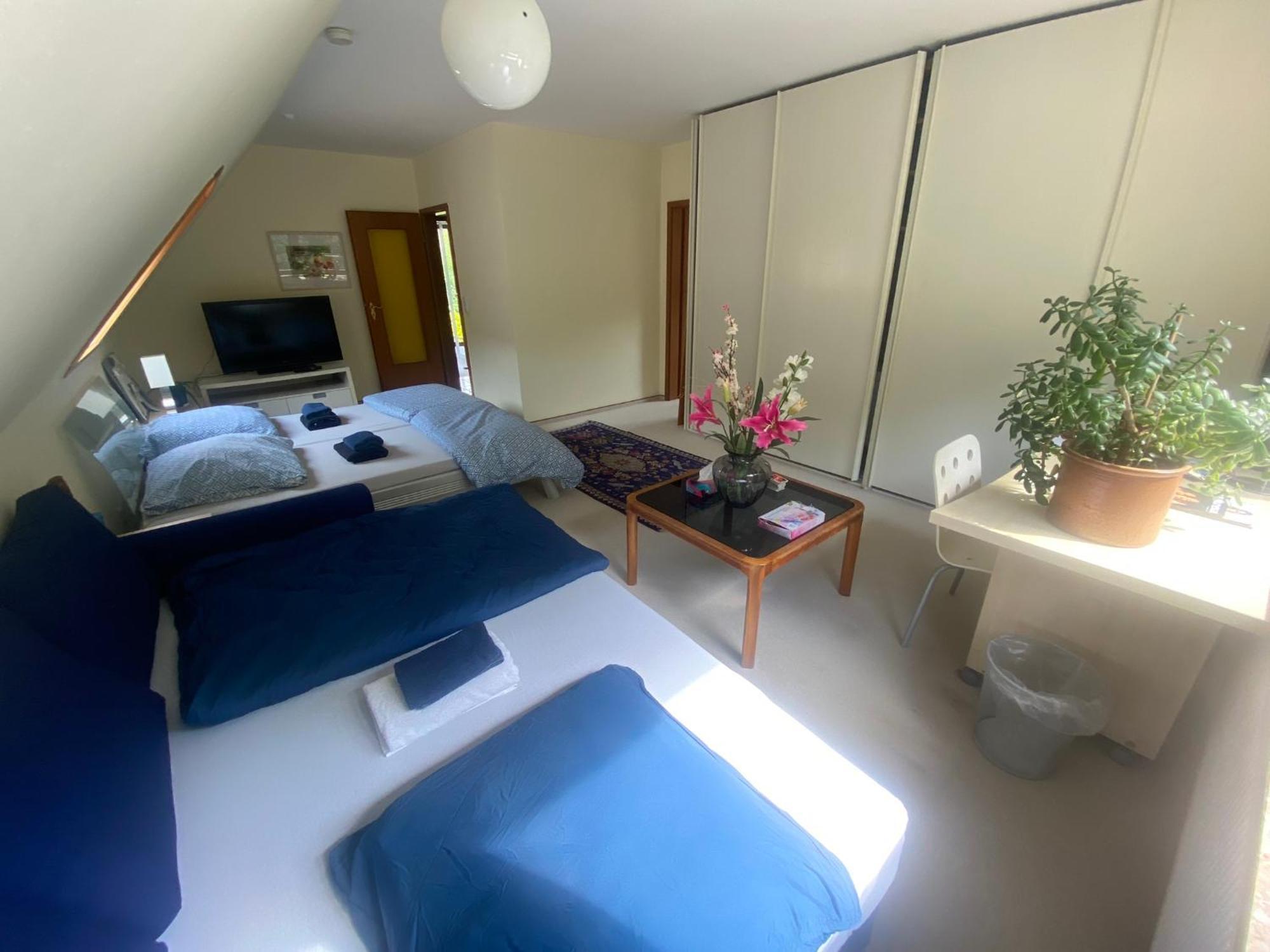 Gartenblick-Oase: Obergeschosswohnung In Hamburk Exteriér fotografie