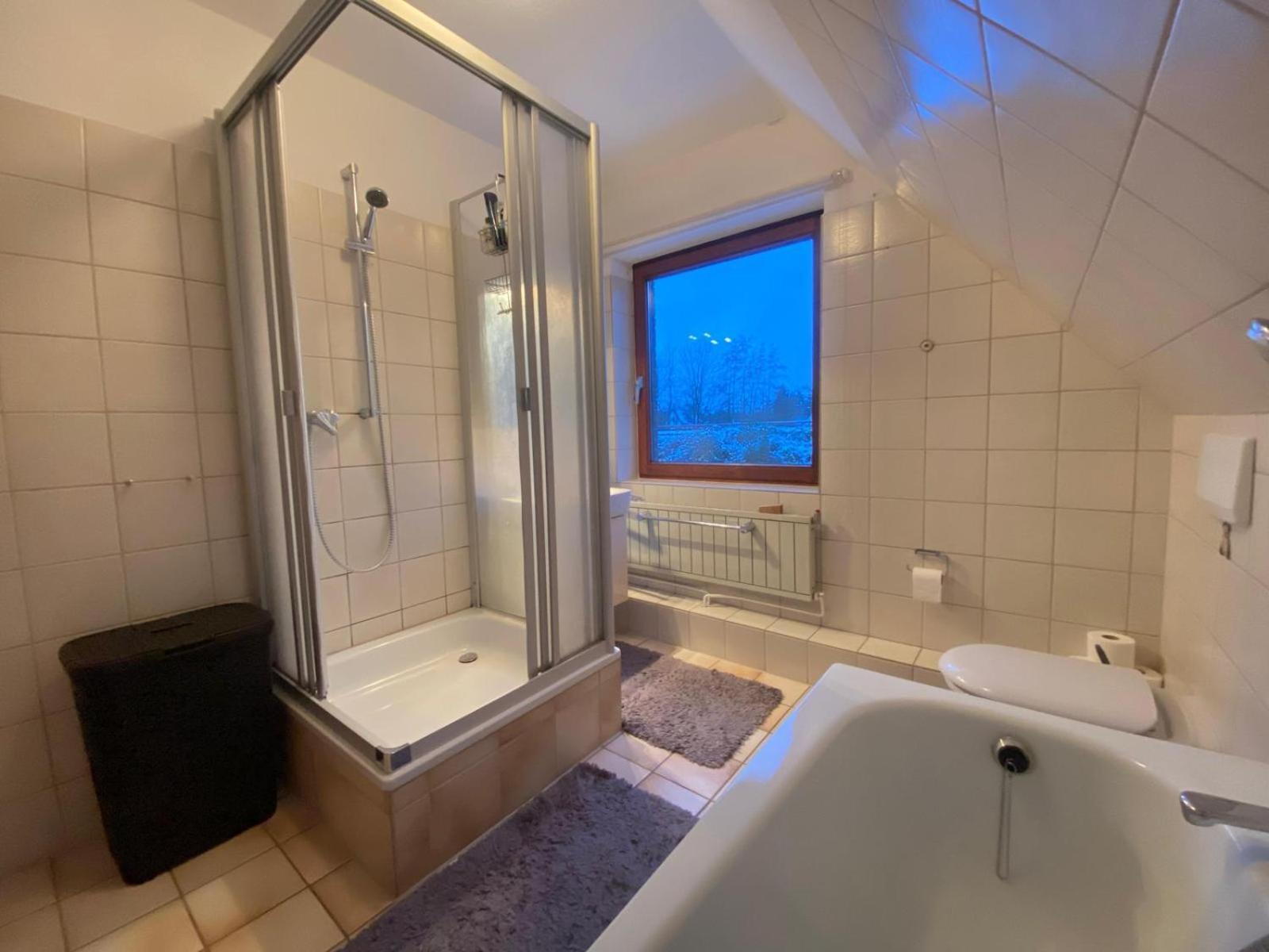 Gartenblick-Oase: Obergeschosswohnung In Hamburk Exteriér fotografie